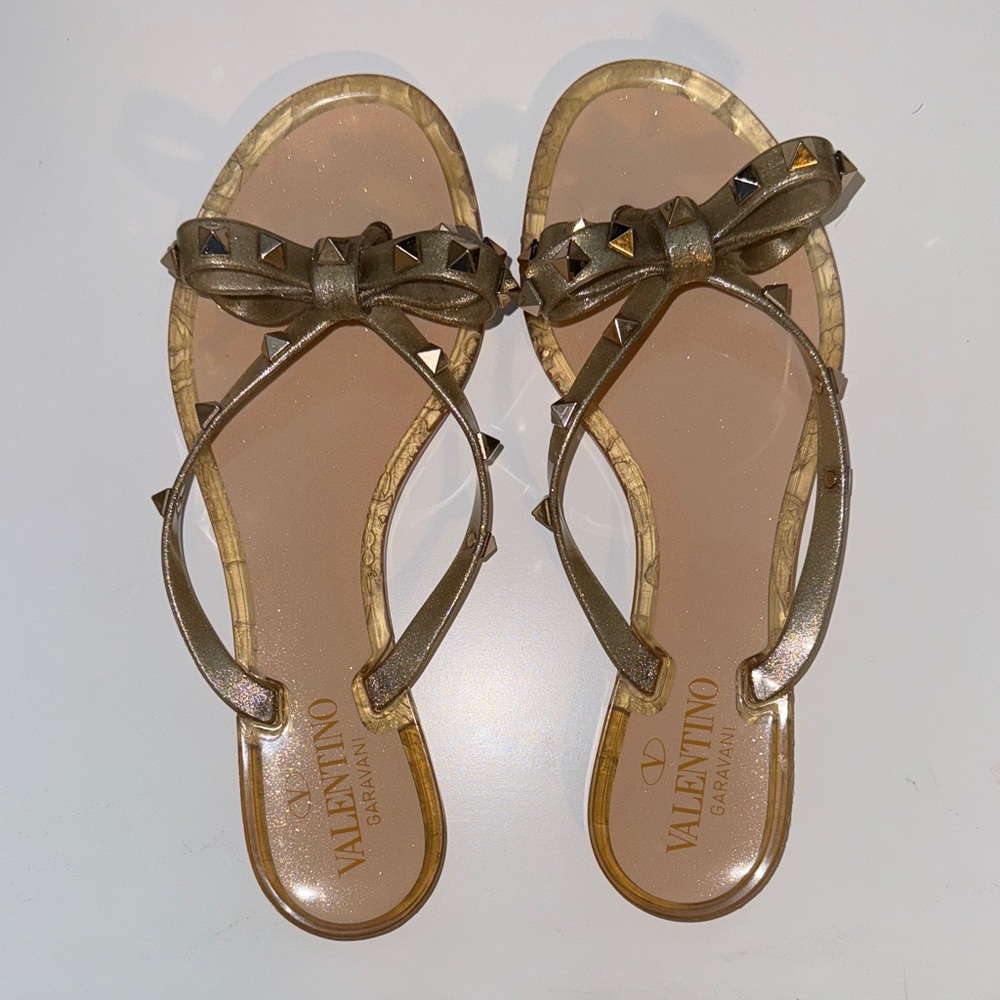 Valentino Garavani Rockstud Women’s Sandal